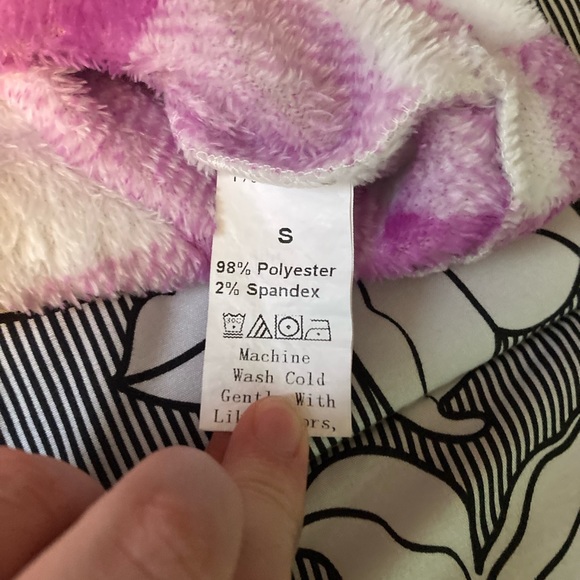 Very soft button up sweater - Picture 7 of 9